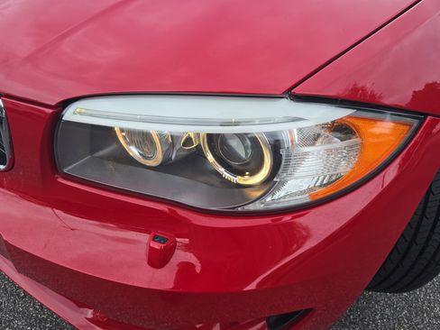 Used 2012 BMW 128i Convertible RWD image 27