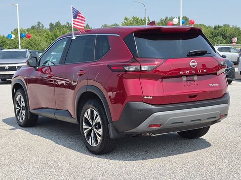 Used 2023 Nissan Rogue SV AWD/4WD image 4