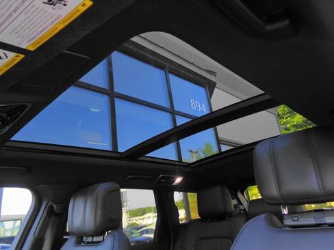 Used 2020 Land Rover Range Rover Sport HSE AWD/4WD image 17