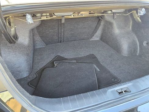 Used 2025 Nissan Altima 2.5 SV FWD image 15