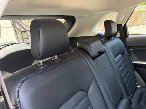 Used 2020 Ford Edge SEL w/ Convenience Package AWD/4WD image 31
