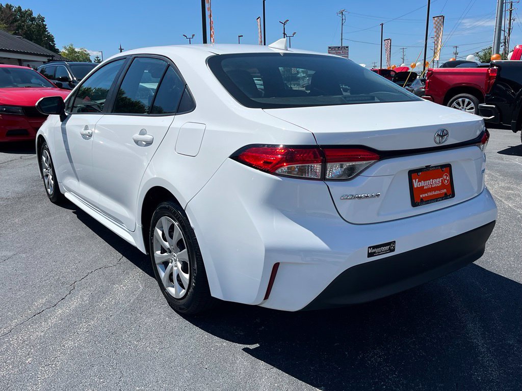 Used 2023 Toyota Corolla LE FWD image 6