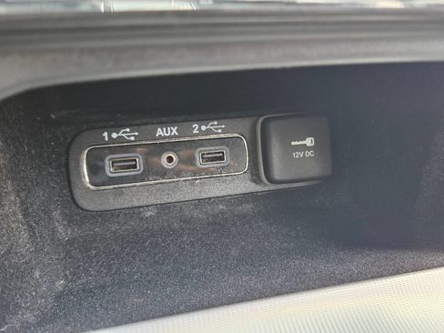 Used 2018 Jeep Grand Cherokee Limited RWD image 28