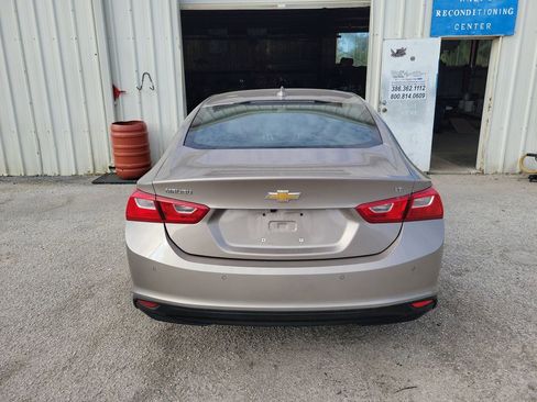 Used 2024 Chevrolet Malibu LT FWD image 5