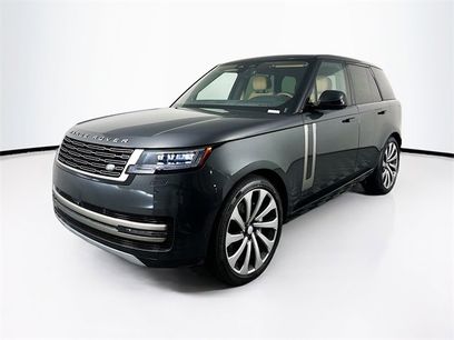 New 2025 Land Rover Range Rover SE