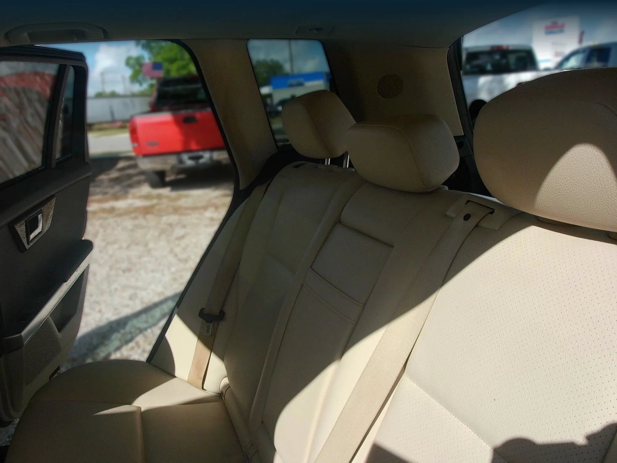 Used 2013 Mercedes-Benz GLK 350 2WD image 26