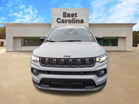 New 2026 Jeep Compass Latitude AWD/4WD image 8