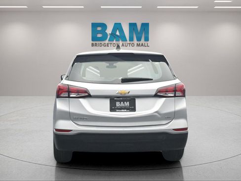 Certified 2022 Chevrolet Equinox LS AWD/4WD image 15