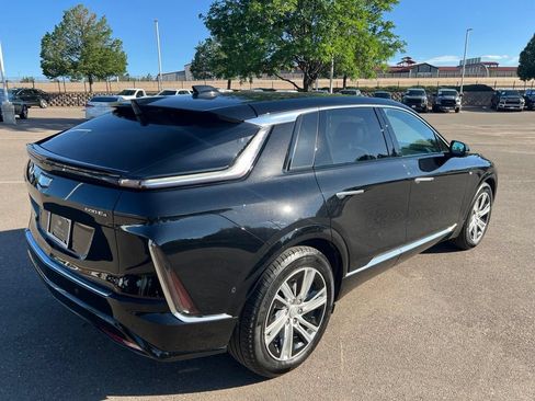 Used 2024 Cadillac Lyriq Tech w/ Driver Assist Package AWD/4WD image 5