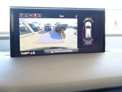 Used 2018 Audi Q7 3.0T Prestige image 24