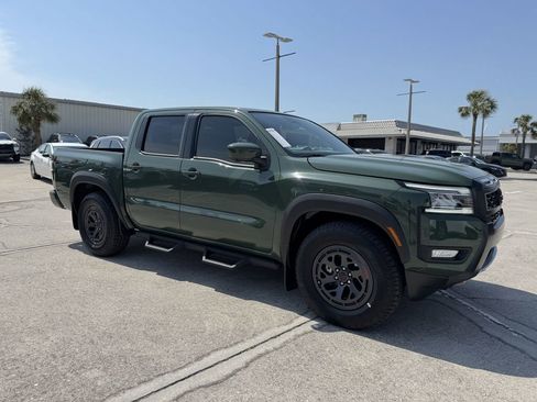 New 2025 Nissan Frontier Pro-X w/ Pro Convenience Package RWD image 2
