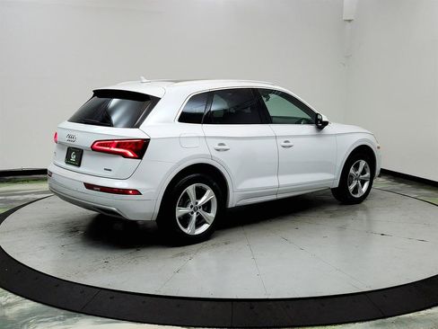 Used 2020 Audi Q5 2.0T Premium w/ Convenience Package AWD/4WD image 5