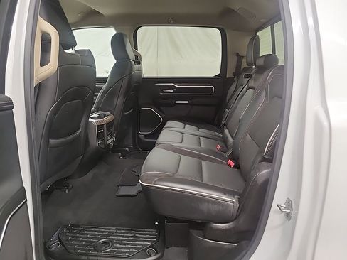Used 2019 RAM 1500 Laramie image 4