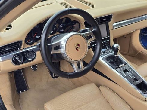 Used 2014 Porsche 911 Carrera RWD image 19