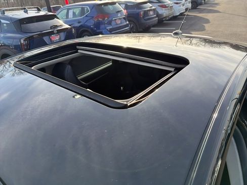 Used 2018 Ford Fusion Titanium image 21