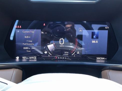 Used 2024 GMC Canyon AT4 image 11