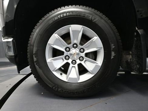 Used 2021 Chevrolet Silverado 1500 LT w/ Convenience Package II AWD/4WD image 18