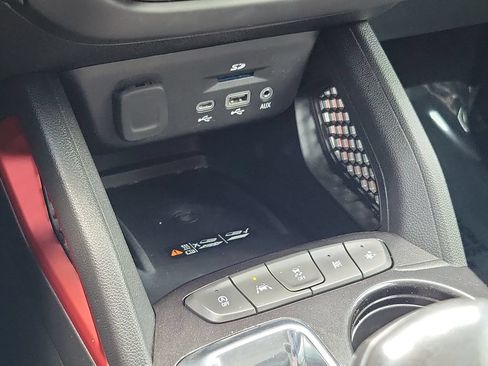 Used 2021 Chevrolet TrailBlazer RS w/ Sun and Liftgate Package FWD image 30