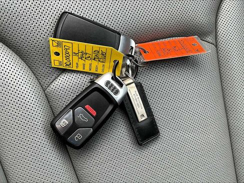 Used 2019 Audi Q7 3.0T Prestige image 13