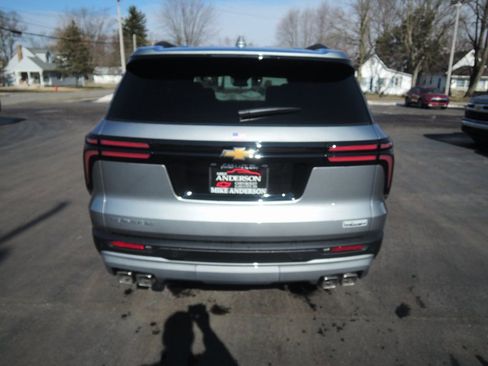 New 2026 Chevrolet Traverse LT image 9