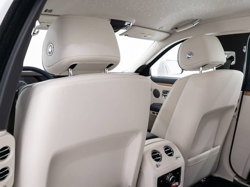 Certified 2022 Rolls-Royce Ghost AWD/4WD image 24