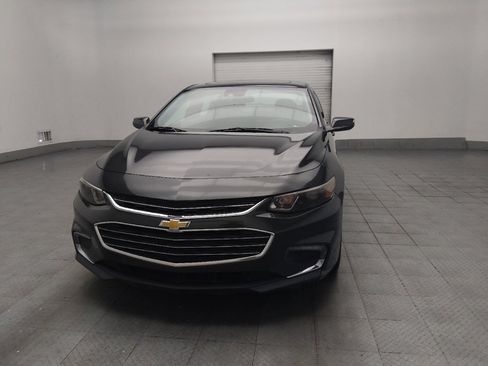 Used 2018 Chevrolet Malibu LT w/ Leather Package FWD image 15