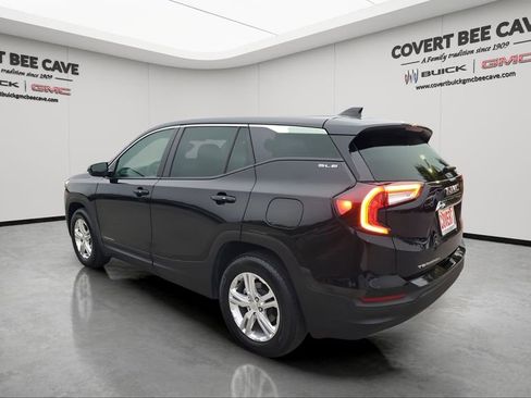 Used 2024 GMC Terrain SLE image 7