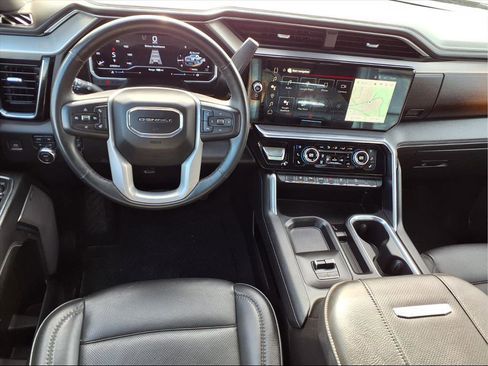 Used 2024 GMC Sierra 2500 Denali w/ Technology Package image 6