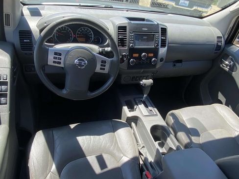 Used 2019 Nissan Frontier SL RWD image 15