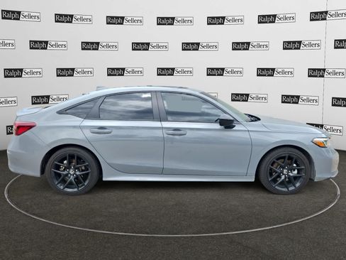 Used 2025 Honda Civic Sport image 7