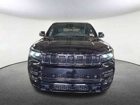 Used 2024 Jeep Grand Wagoneer Series II w/ Quick Order Packagew 28T AWD/4WD image 2