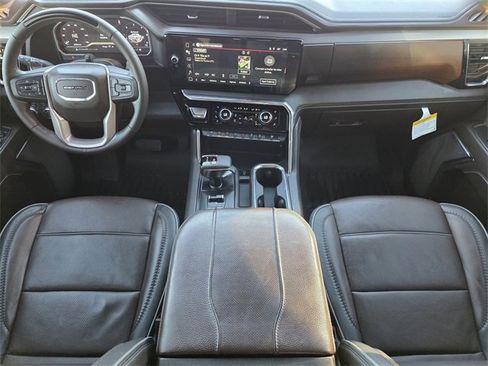 Used 2024 GMC Sierra 1500 Denali image 21