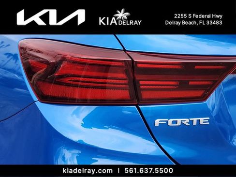 Used 2023 Kia Forte GT-Line w/ GT-Line Premium Package FWD image 7