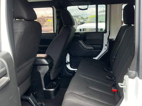Used 2016 Jeep Wrangler Unlimited Sport w/ Quick Order Package 24S AWD/4WD image 11