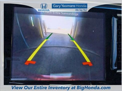 Used 2018 Chrysler Pacifica Limited image 30