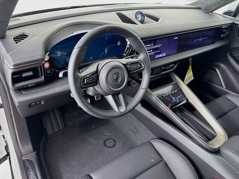 New 2025 Porsche Macan Turbo Electric image 4