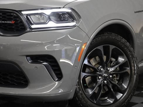 Used 2024 Dodge Durango R/T AWD/4WD image 3