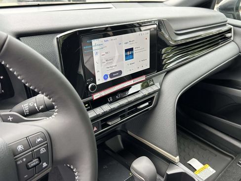 New 2026 Toyota Camry SE FWD image 20