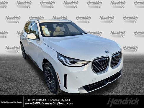 Used 2026 BMW X3 xDrive30 w/ Convenience Package image 1