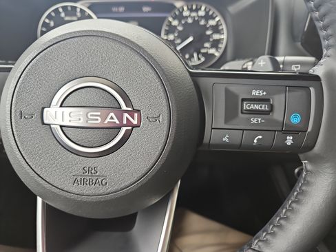 Used 2023 Nissan Rogue SL w/ SL Premium Package AWD/4WD image 24