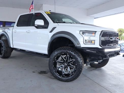 Used 2018 Ford F150 Raptor w/ Equipment Group 802A Luxury AWD/4WD image 3