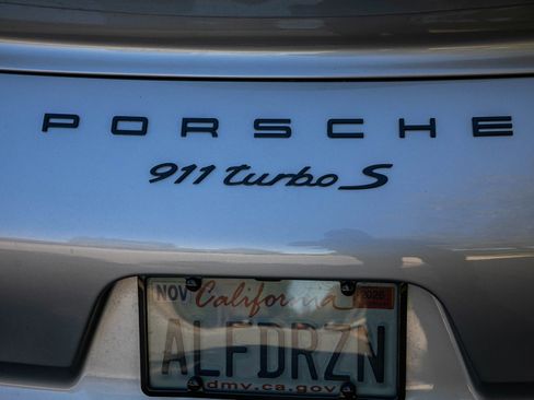 Used 2018 Porsche 911 Turbo S AWD/4WD image 16