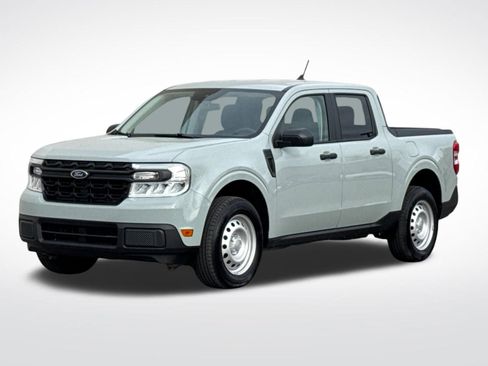 Used 2024 Ford Maverick XL image 7