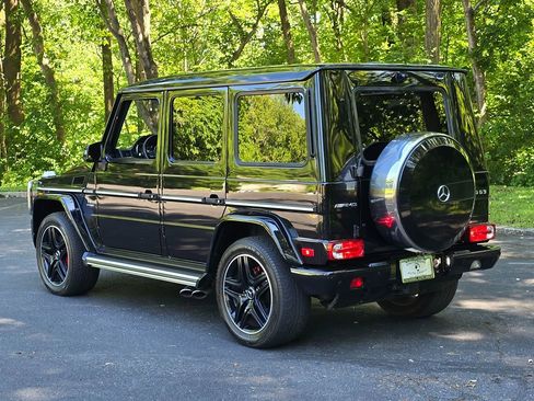 Used 2017 Mercedes-Benz G 63 AMG 4MATIC image 4