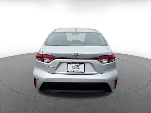 Used 2025 Toyota Corolla LE FWD image 12