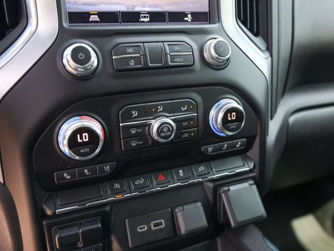Used 2021 GMC Sierra 1500 SLT RWD image 21
