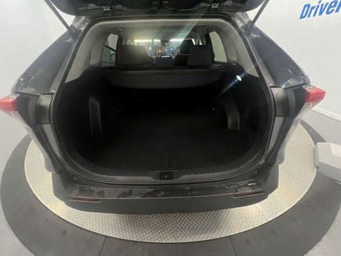 Used 2025 Toyota RAV4 XLE image 39