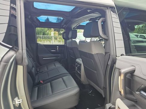 Used 2024 GMC Hummer EV 3X w/ Extreme Off-Road Package AWD/4WD image 15
