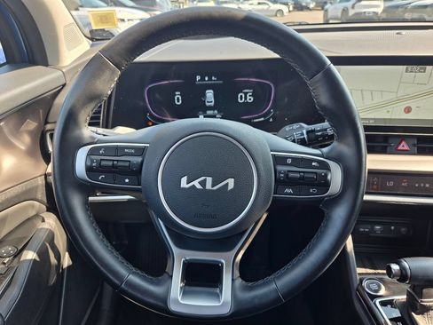Used 2023 Kia Sportage EX AWD/4WD image 14
