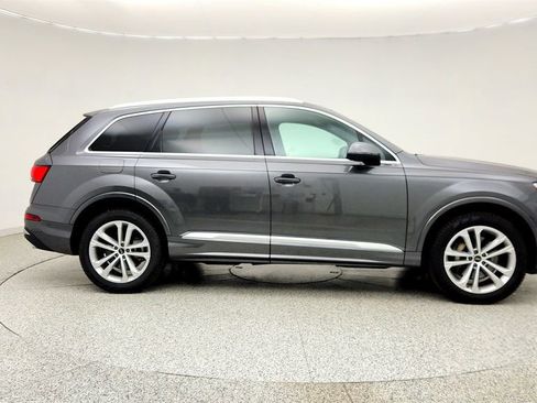 Used 2025 Audi Q7 3.0T Premium Plus AWD/4WD image 4